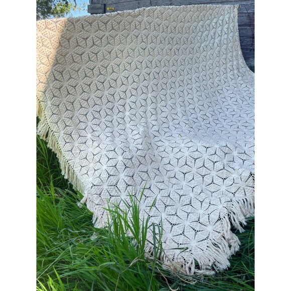 Antique 1930s Thread Cotton Crochet BedSpread star Pattern Fringe 98 x 81" - Picture 2 of 16